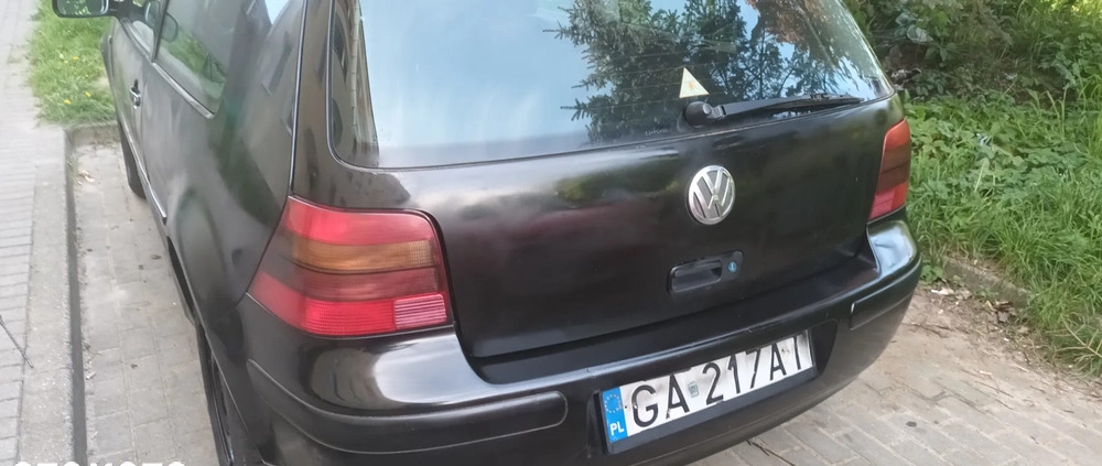 Volkswagen Golf cena 1800 przebieg: 240000, rok produkcji 2001 z Gdynia małe 56